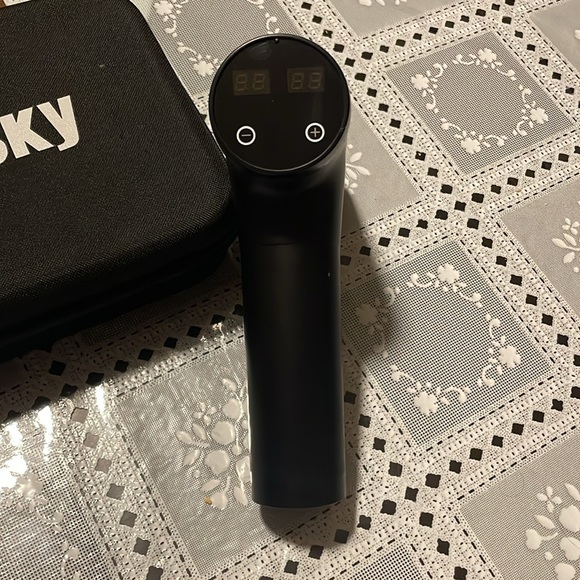 Massage Gun - Picture 3 of 6